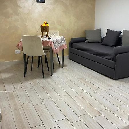 Casa Vacanza Rosa 那不勒斯 外观 照片